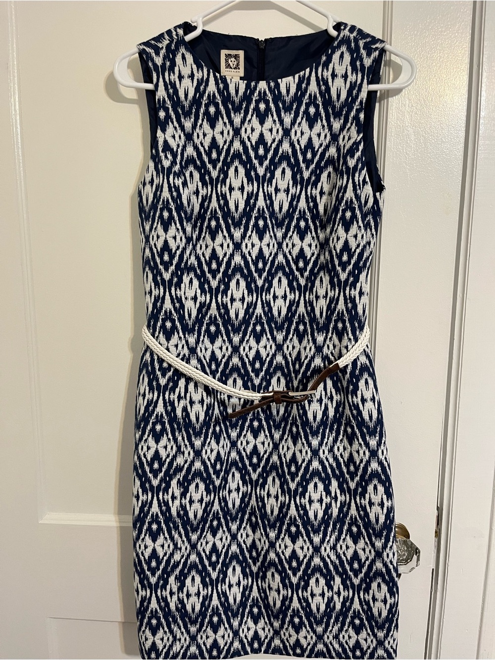 Anne Klein Navy and White  with belt sleeveless the belt has damage